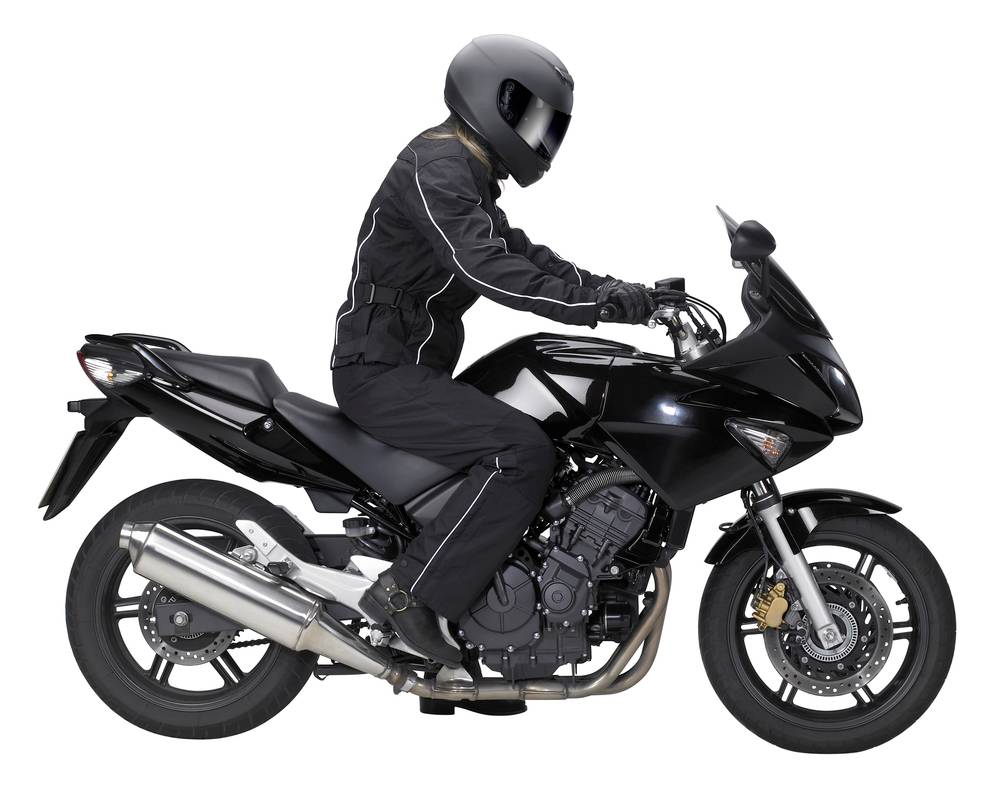 Je kunt ook goedkope nieuwe motorkleding kopen bij een outlet of aanbiedingen
